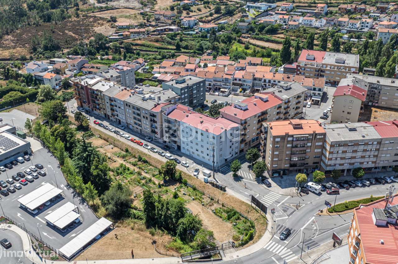 Apartamento T3 Centro Valongo - Grande imagem: 2/22