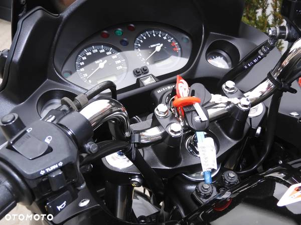 Honda CBF - 22