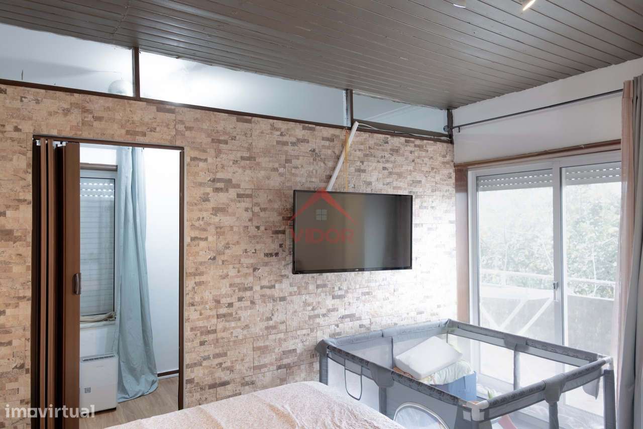 T1+1 com Terraço Amplo e Lugar de Garagem - Grande imagem: 5/16