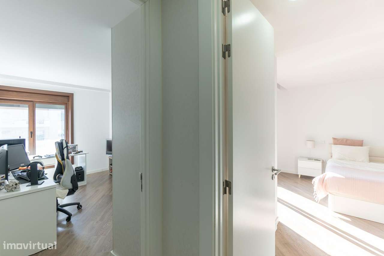 Lindíssimo T3, Edif. Camaleão, Valongo, 157 m2 de Elegância e Conforto-19