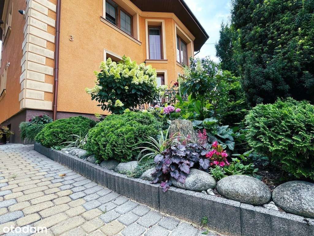 Elegancki dom w sercu Zamościa – z ogrodem! - Pełny obrazek: 3/20