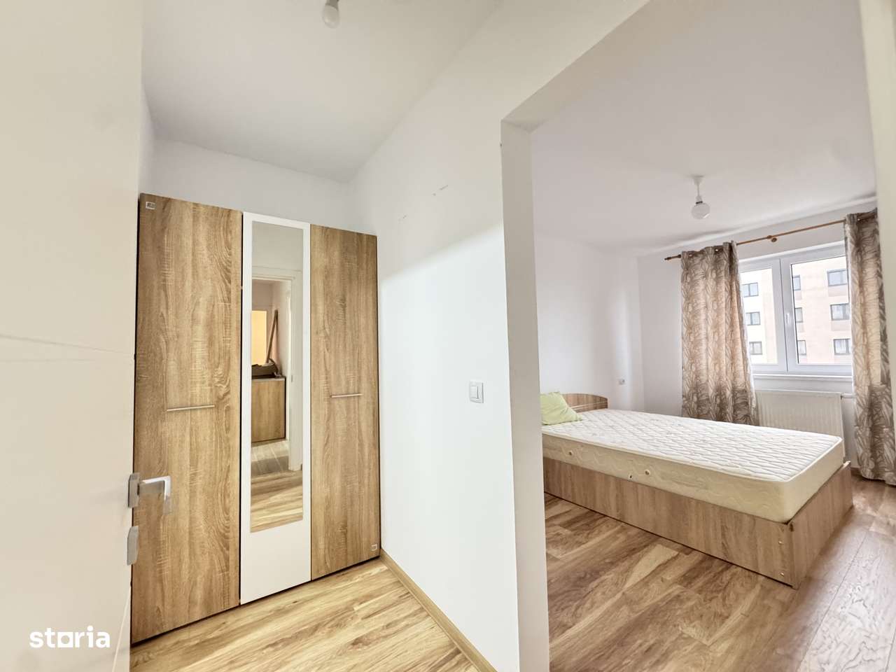 De închiriat apartament 3 camere , zona Coresi, Tractorul - Imagine principală: 5/15