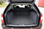 Skoda Superb Combi 2.0 TDI Elegance - 31