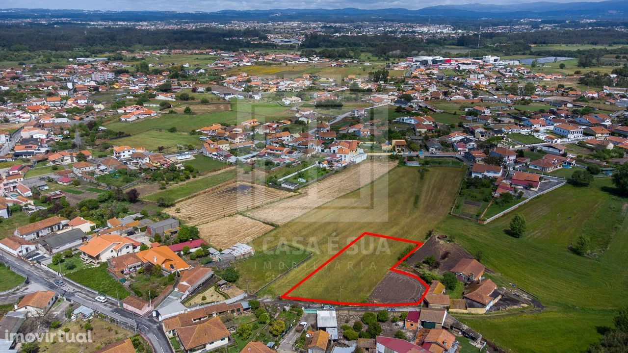 3 Terrenos rústicos em Pardilhó com viabilidade de construção