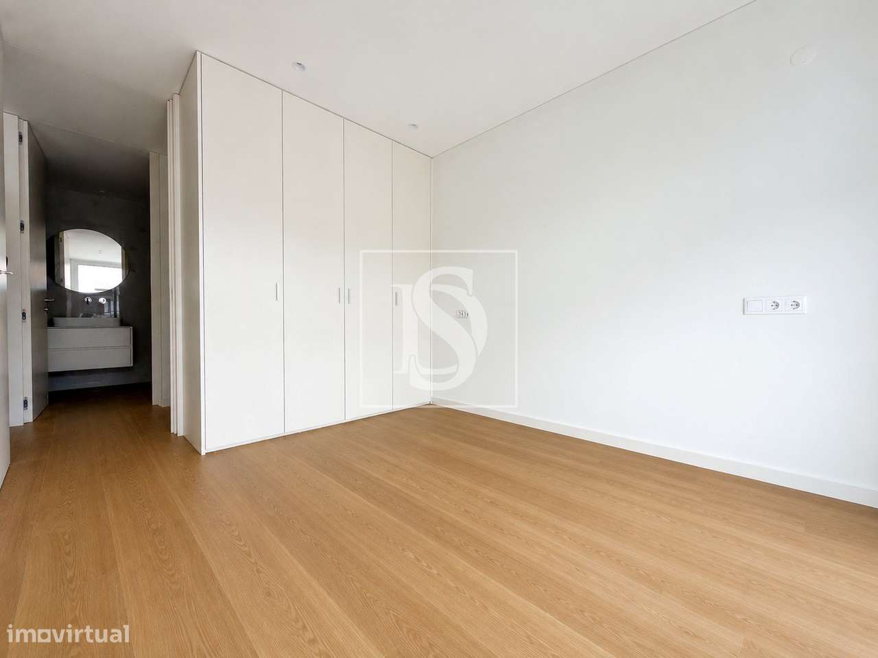 Apartamento T3 em Darque - Novo, c/Garagem e elevador-12
