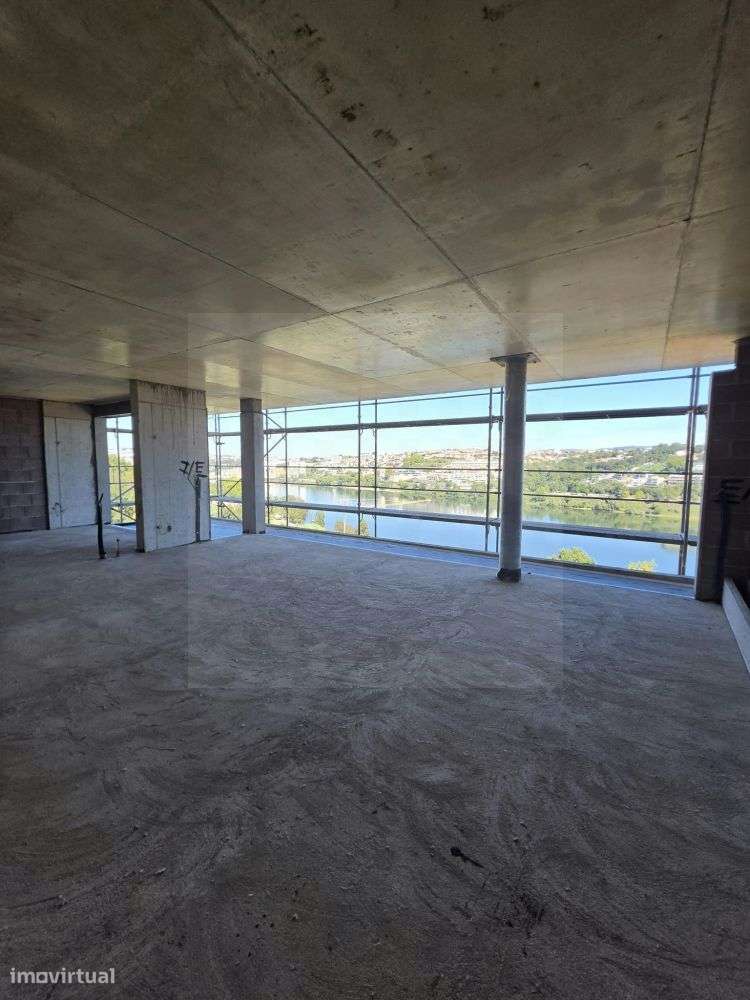 Apartamentos Novos T1 Duplex Quinta dos Cubos Oliveira do Douro-0