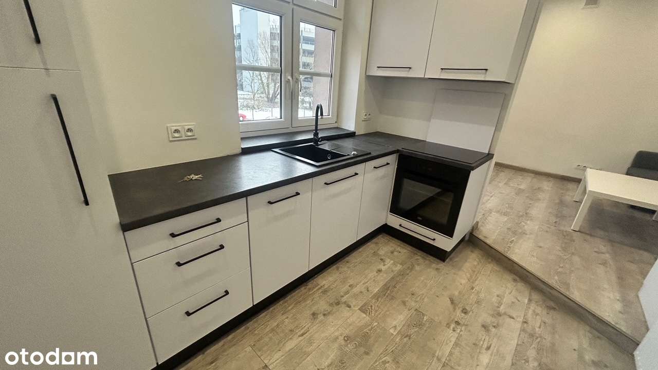 Rybnik-kawalerka w samym centrum - 2 min do Rynku, urządzona od zaraz - Pełny obrazek: 4/9