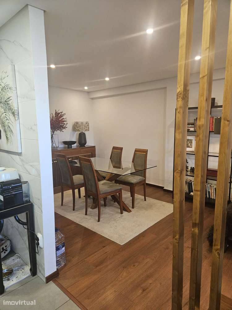 Excelente  apartamento T2-12