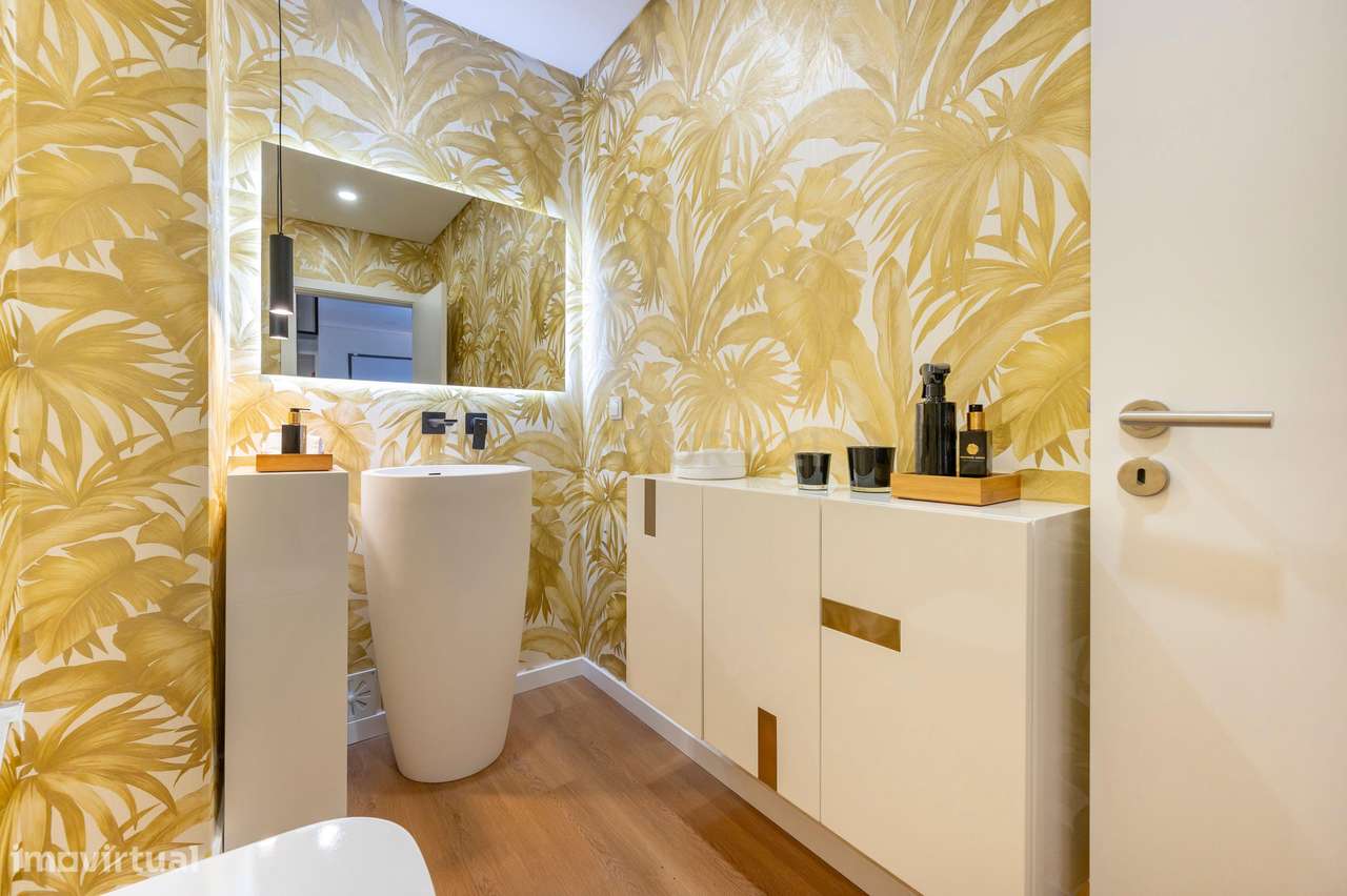 Moradia T5 com Vista Panorâmica - Rooftop - Terraço com 170m2 - Grande imagem: 4/60