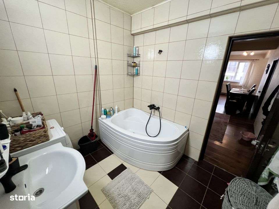 Apartament spatios 2 camere decomandate, utilat, mobilat, Floresti.-9