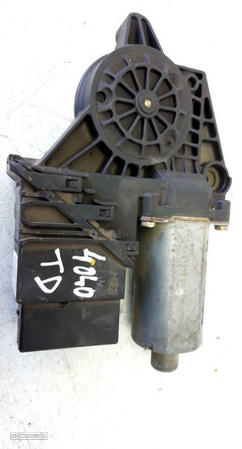 Motor Elevador Volkswagen Passat (3B2) - 1