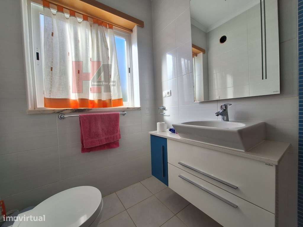 MORADIA T4 NO CENTRO DE ELVAS COM MAIS DE 500M² DE ÁREA-12