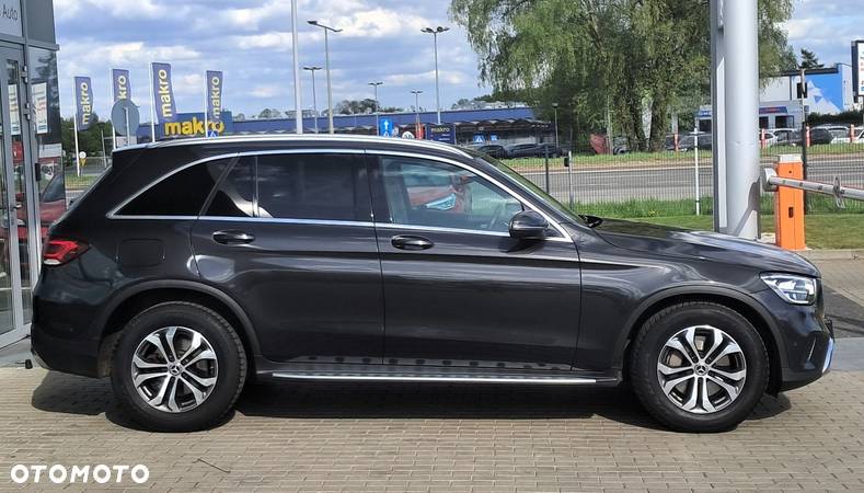 Mercedes-Benz GLC 220 d 4-Matic - 3