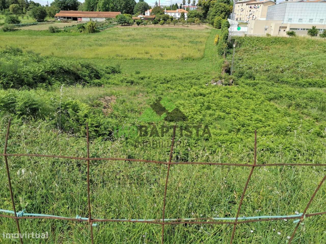 Terreno p/ construção em Paços de Brandão-7
