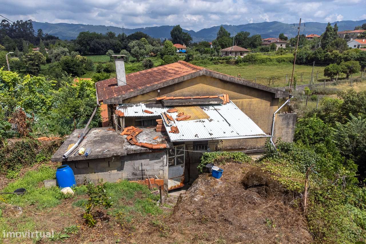 Moradia para Restauro, São João de Rei, Póvoa de Lanhoso-15