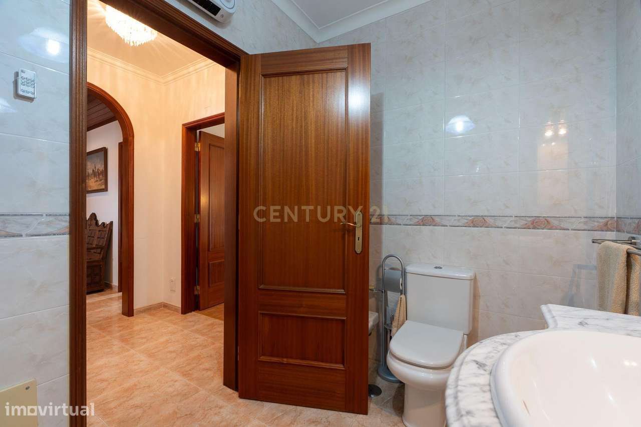 ** Excelente Apartamento T2 - Vista Rio - Centro do Montijo **-19