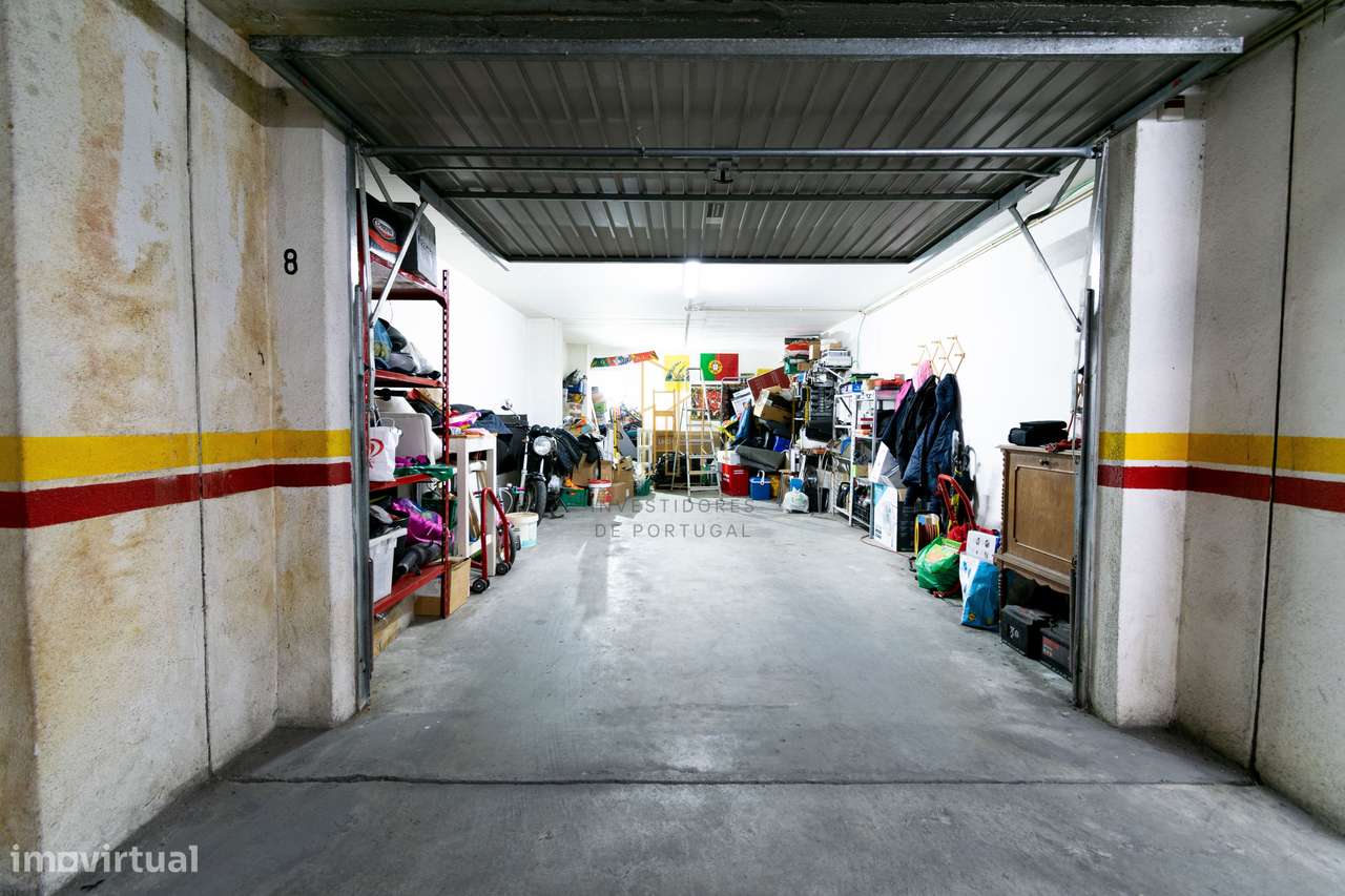 T3 com áreas generosas e excelente localização – Rua Cidade de Belg...-23