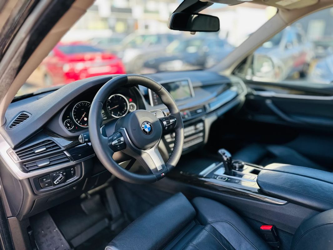 BMW X5 xDrive30d - 17