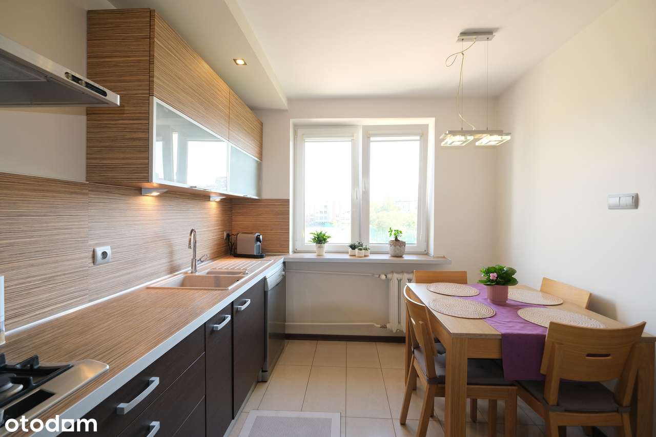 Cena do szybkiej sprzedaży - piękne 3 pokoje w cegle do wprowadzenia!-1