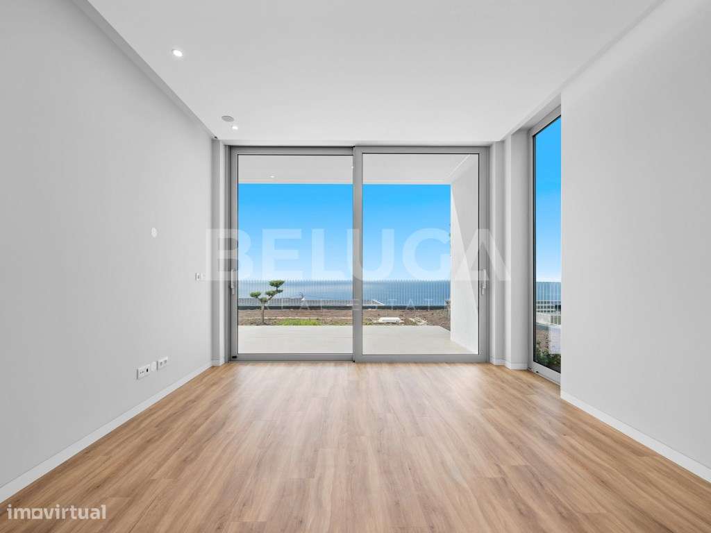 MORADIA T3+1 MINIMALISTA || ESTREITO DA CALHETA-36