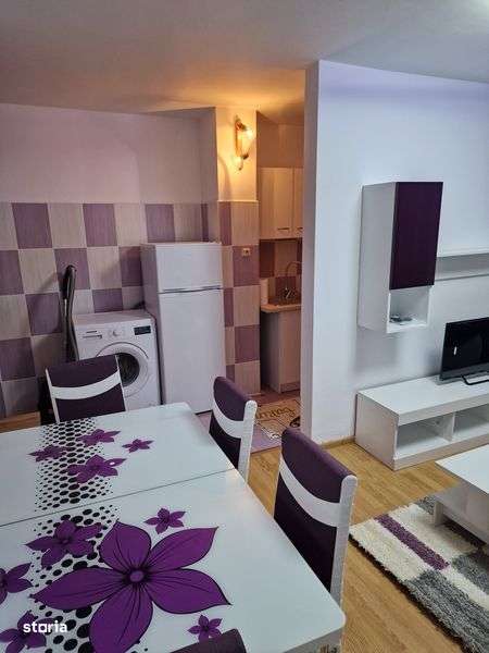 Apartament 2 camere Lupeni Straja - Imagine principală: 5/7