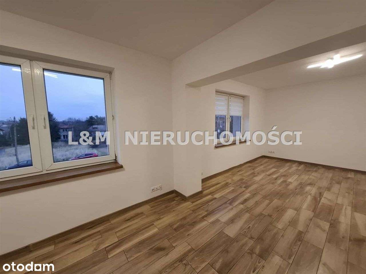 Dom w Leszczynach z dużym potencjałem !!-14