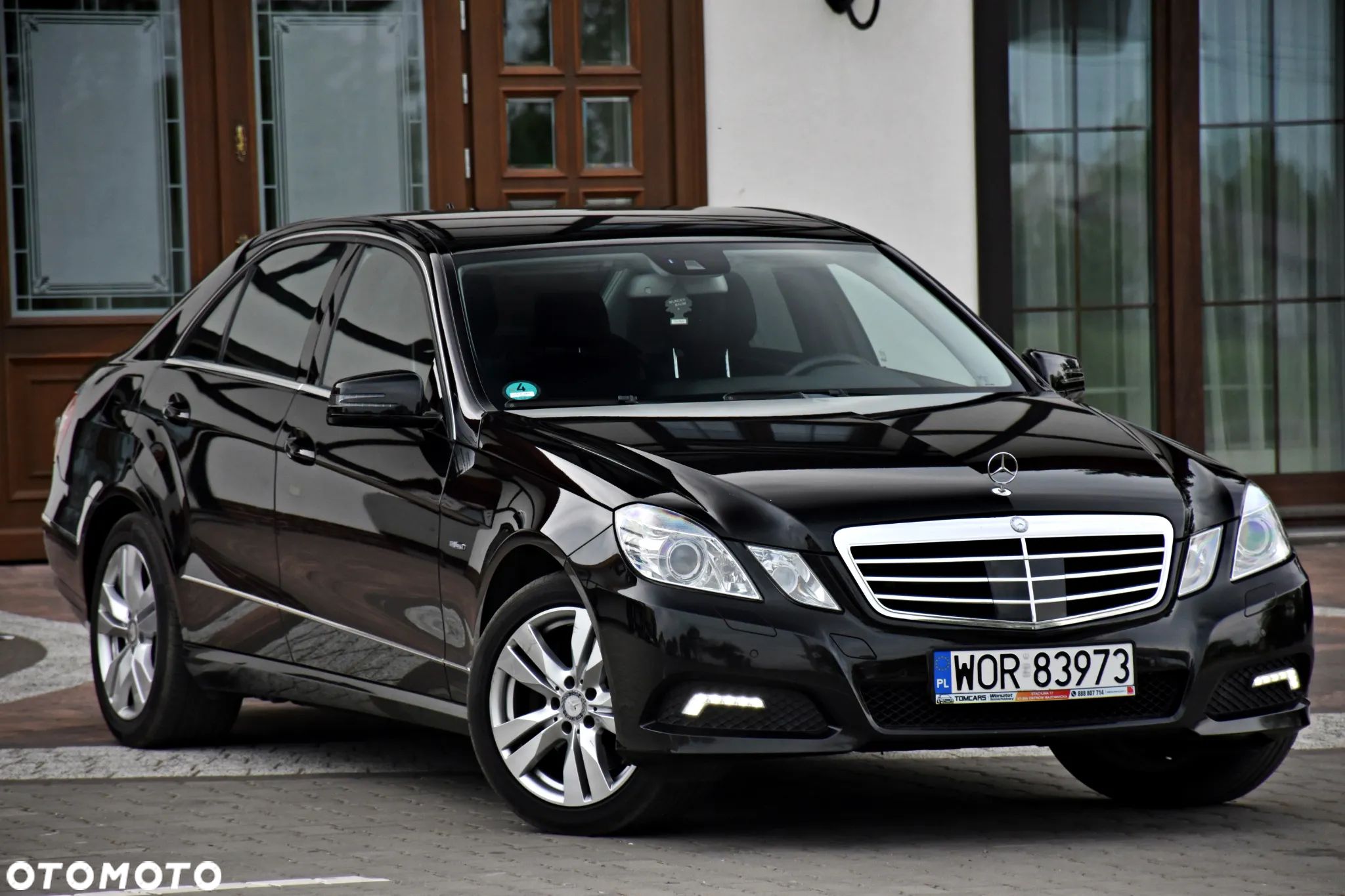 Mercedes-Benz Klasa E 350 CGI BlueEffICIENCY Avantgarde - 1