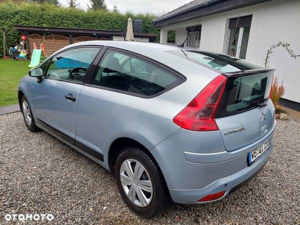 Citroën C4 Coupe 1.4 16V Advance - 1