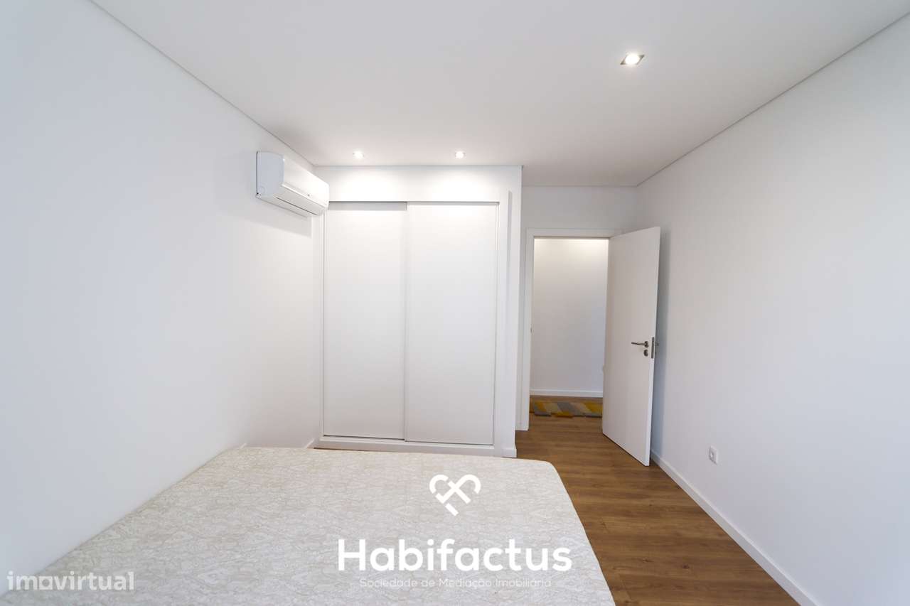 Apartamento T3+2 com Varandas e Terraço em Viseu-15