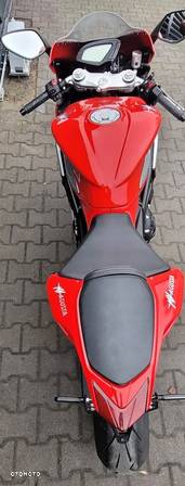 MV AGUSTA F3 - 22