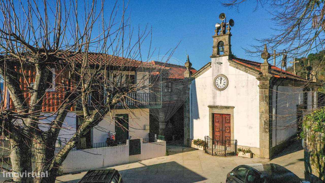 Moradia T4 para venda-6