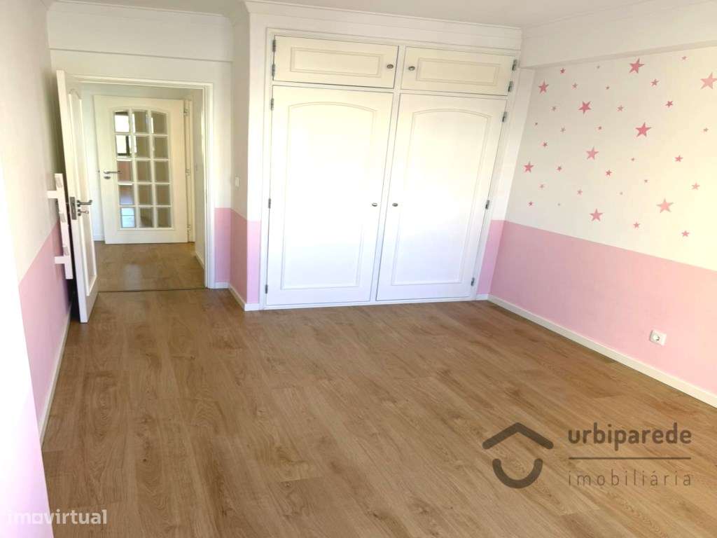 Apartamento T3 totalmente remodelado, no Cacém.-18
