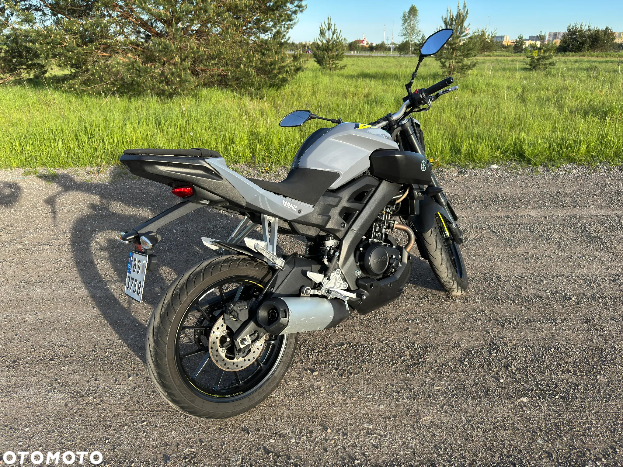 Yamaha MT - 8