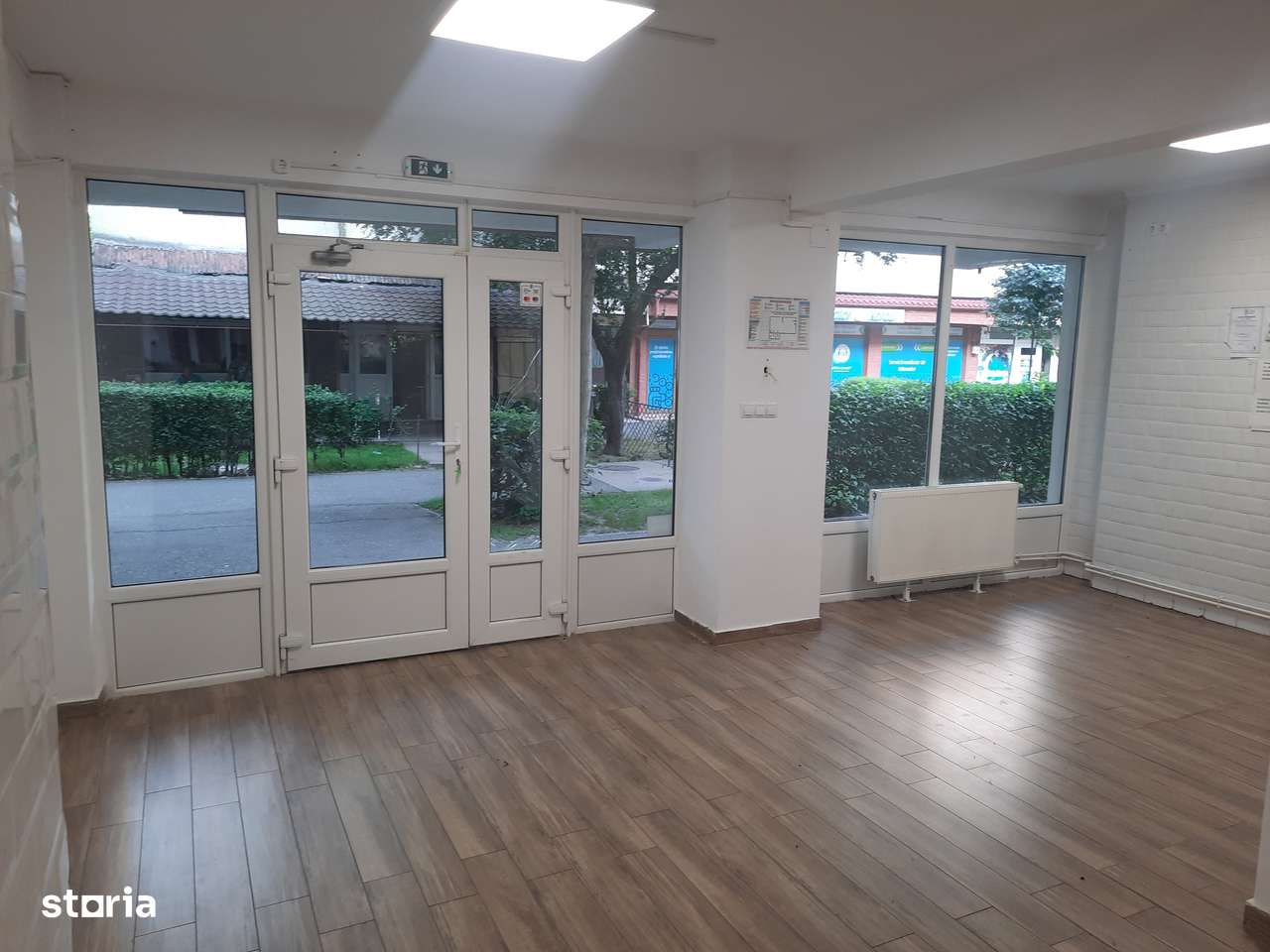 Chirie spatiu comercial Universului M16 - Satu Mare - Imagine principală: 4/11