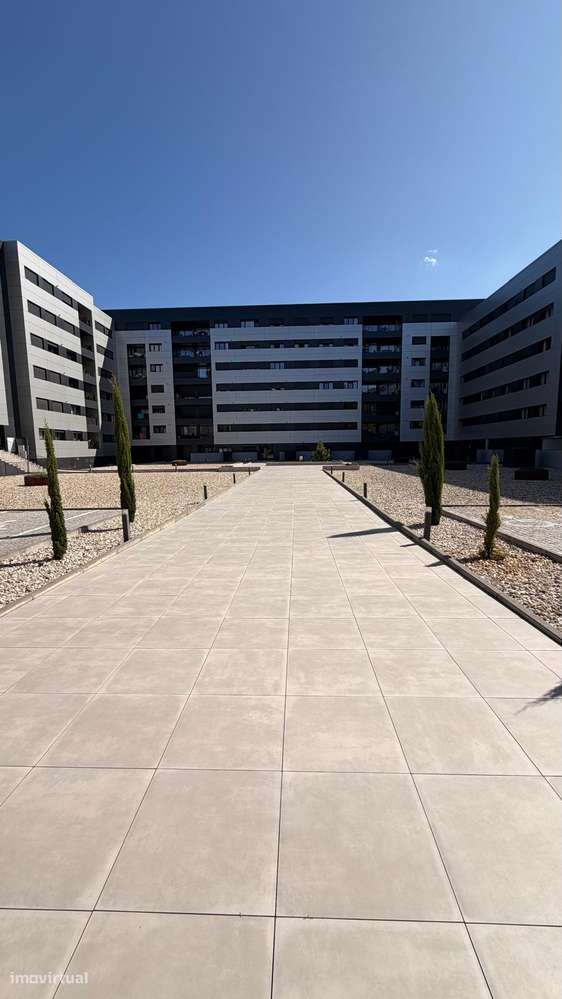 T2 com terraço – Condomínio Neovallis com Piscina | Valongo-0
