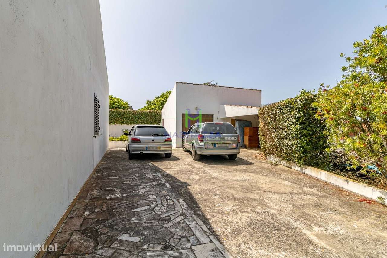 Moradia Térrea T3 com lote de 8250m2 para venda, em Bordeira - Aljezur - Grande imagem: 5/33