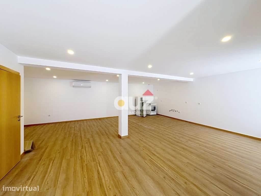 Moradia Geminada Renovada T3-20