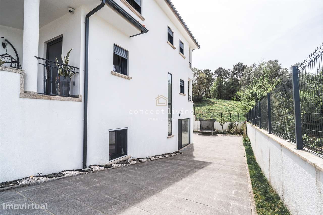 Moradia T3 Venda em Aldão,Guimarães-17