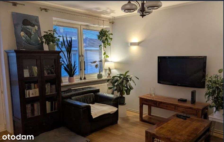 Atrakcyjne, przytulne 4-pokojowe na Bielanach-3