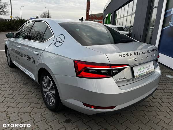 Skoda Superb 1.4 TSI Plug-In Hybrid Style DSG - 9