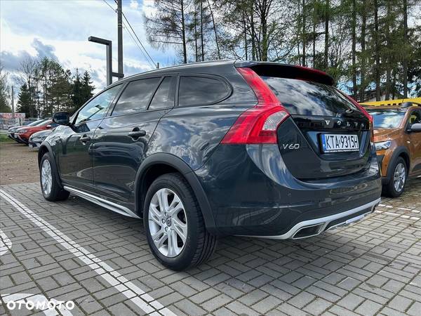 Volvo V60 D4 Momentum Pro - 5