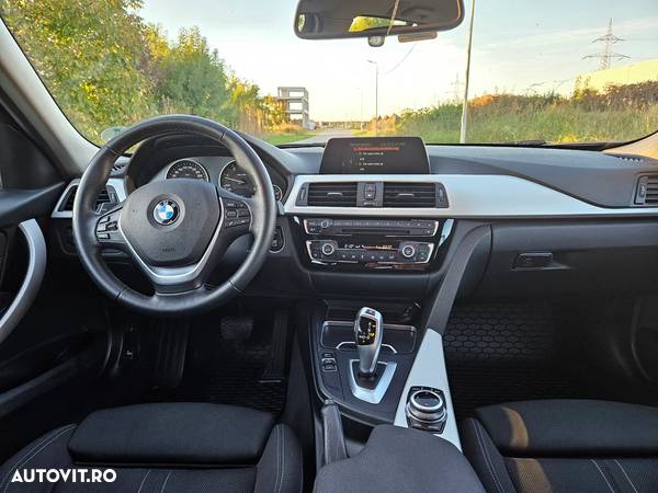 BMW Seria 3 318d Touring Aut. - 10