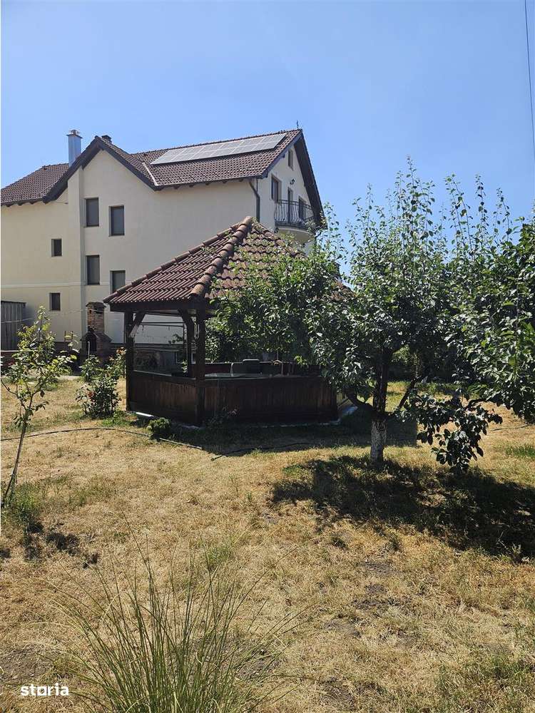 Vila spatioasa, hale si teren total 1700 mp, Calea Surii Mici, Sibiu - Imagine principală: 5/20