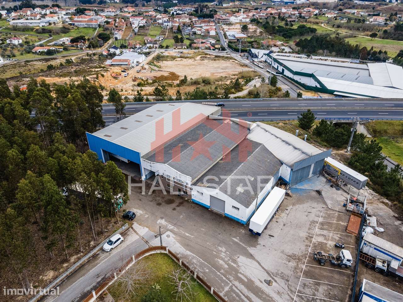 Armazém / Actividade Industrial  / Área Coberta de 1840m2 / Azoia - Grande imagem: 2/44