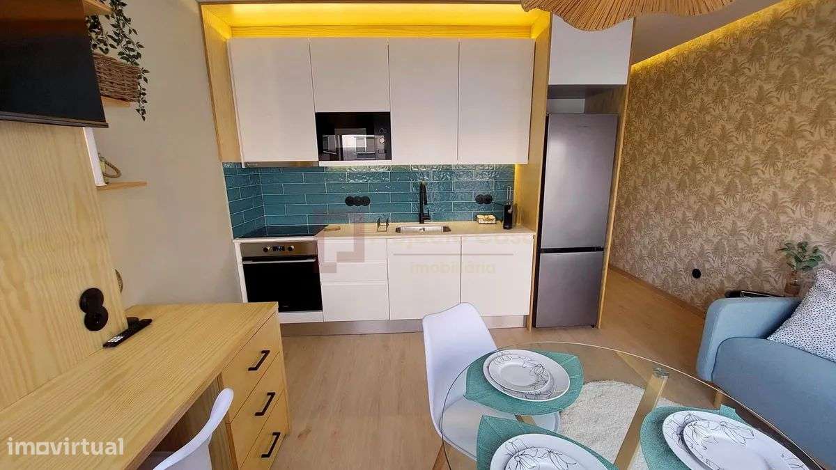 Apartamento T0+1 Mobilado Porto-5