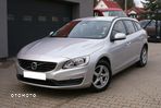 Volvo V60 D2 Drive-E Momentum - 1