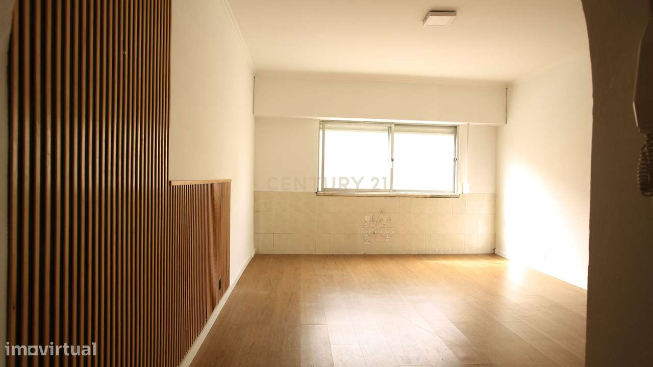 Apartamento Renovado T2 em Cacém - Oportunidade Única - Grande imagem: 3/12