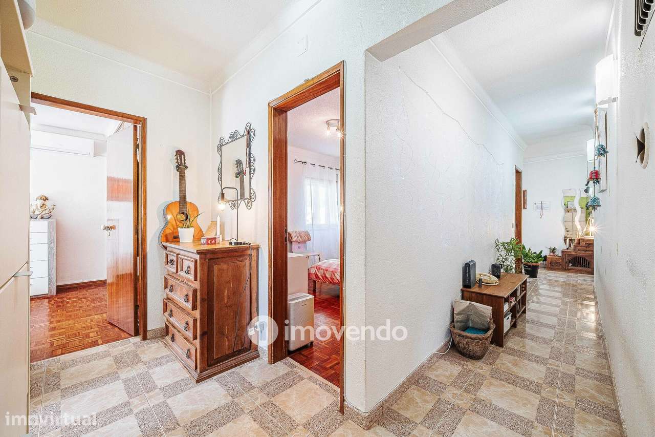 Moradia T3 mais Anexo T1 e Anexo T0 independentes, em Barcarena-23