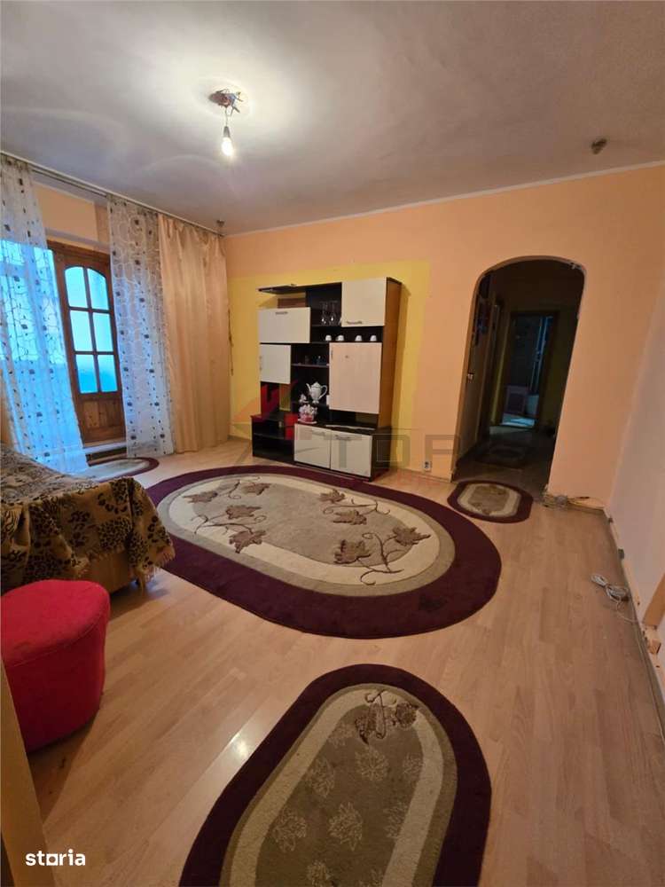 Mircea cel Batran, 3 camere mobilat, liber - Imagine principală: 2/9