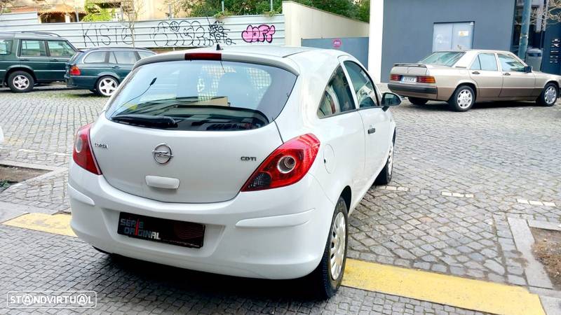 Opel Corsa 1.3 CDTi Enjoy EcoFLEX - 11